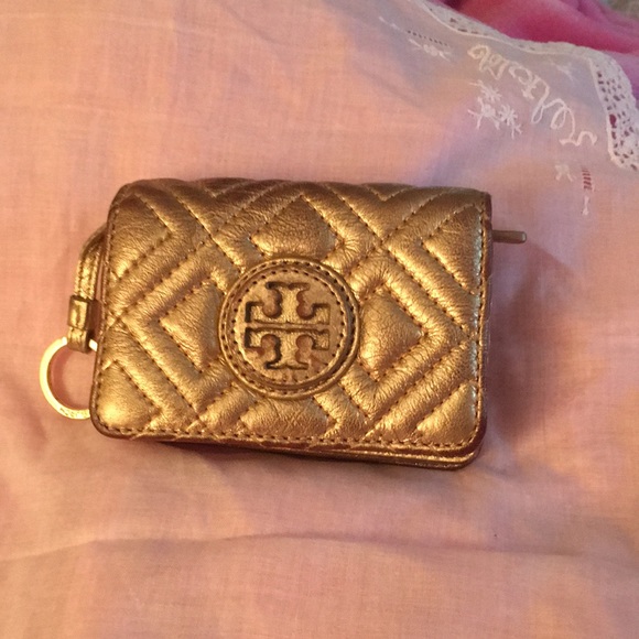 Tory Burch Handbags - Tori Burch change purse Tory Burch Handbags - Tori Burch change purse